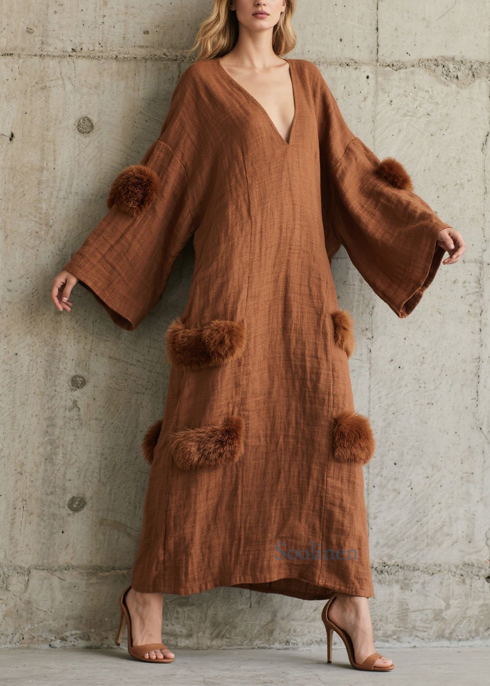 Douce robe hivernale marron en coton à col en V et fourrure - EasyApparels
