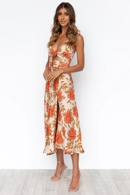 Robe Été Fleurs Décolleté avec Bretelles Fines