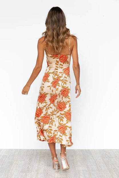Robe Été Fleurs Décolleté avec Bretelles Fines