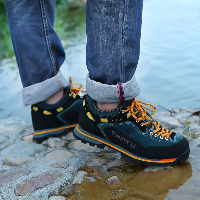 TrekPro™ – Chaussures de Randonnée Antidérapantes Confort & Durabilité