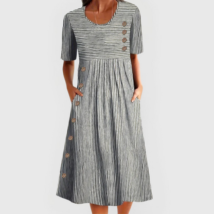 Robe femme linéaire en coton à rayures