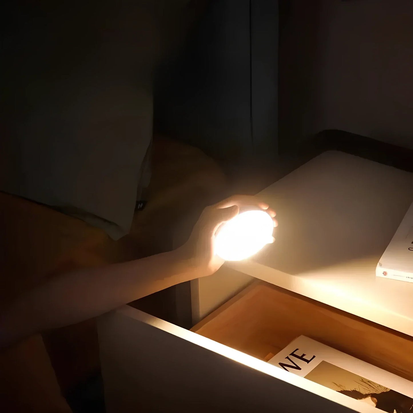 Lampe Murale LED Détection Mouvement Rechargeable USB Eclairage