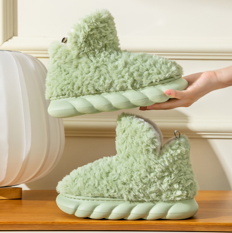 Chaussons Femmes Peluche Chauds et Confortables