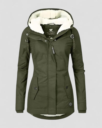 Veste femme hiver étanche et isolante avec capuche