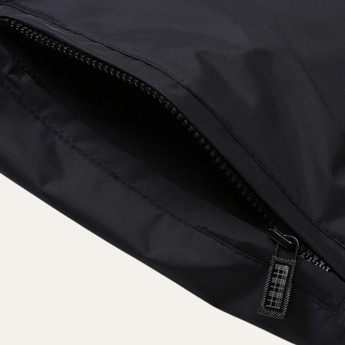 VogeLuxe | Blouson aviateur pour homme à col montant 7