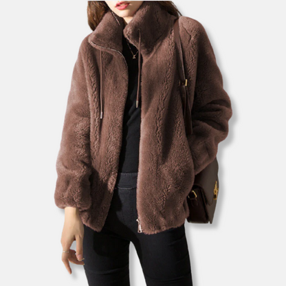 Blouson femme en douce peluche avec fermeture éclair