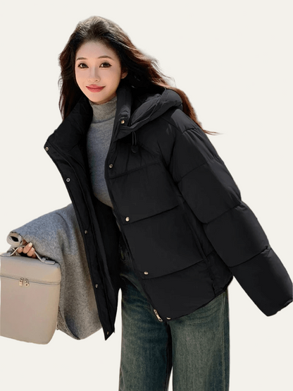 VogeLuxe | Doudoune courte oversize pour femme 1