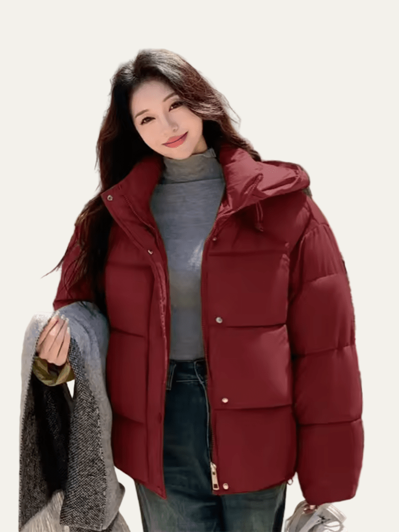 VogeLuxe | Doudoune courte oversize pour femme 5