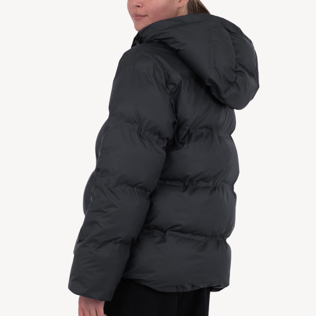 VogeLuxe | Doudoune matelassée oversize pour femme 4