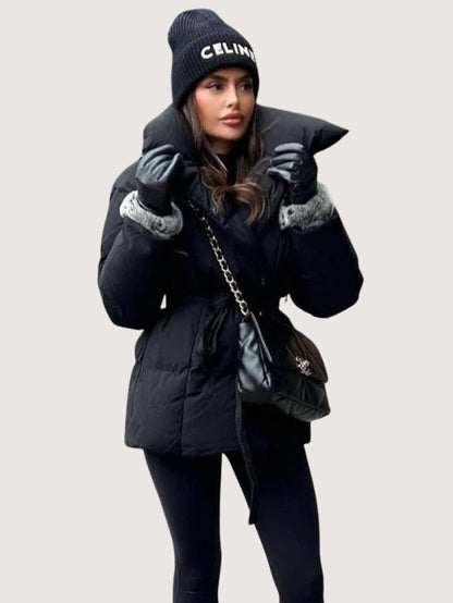 VogeLuxe | Doudoune oversize portefeuille pour femme 3