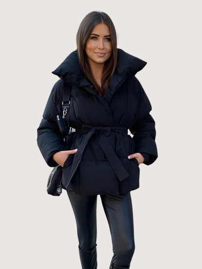 VogeLuxe | Doudoune oversize portefeuille pour femme 4