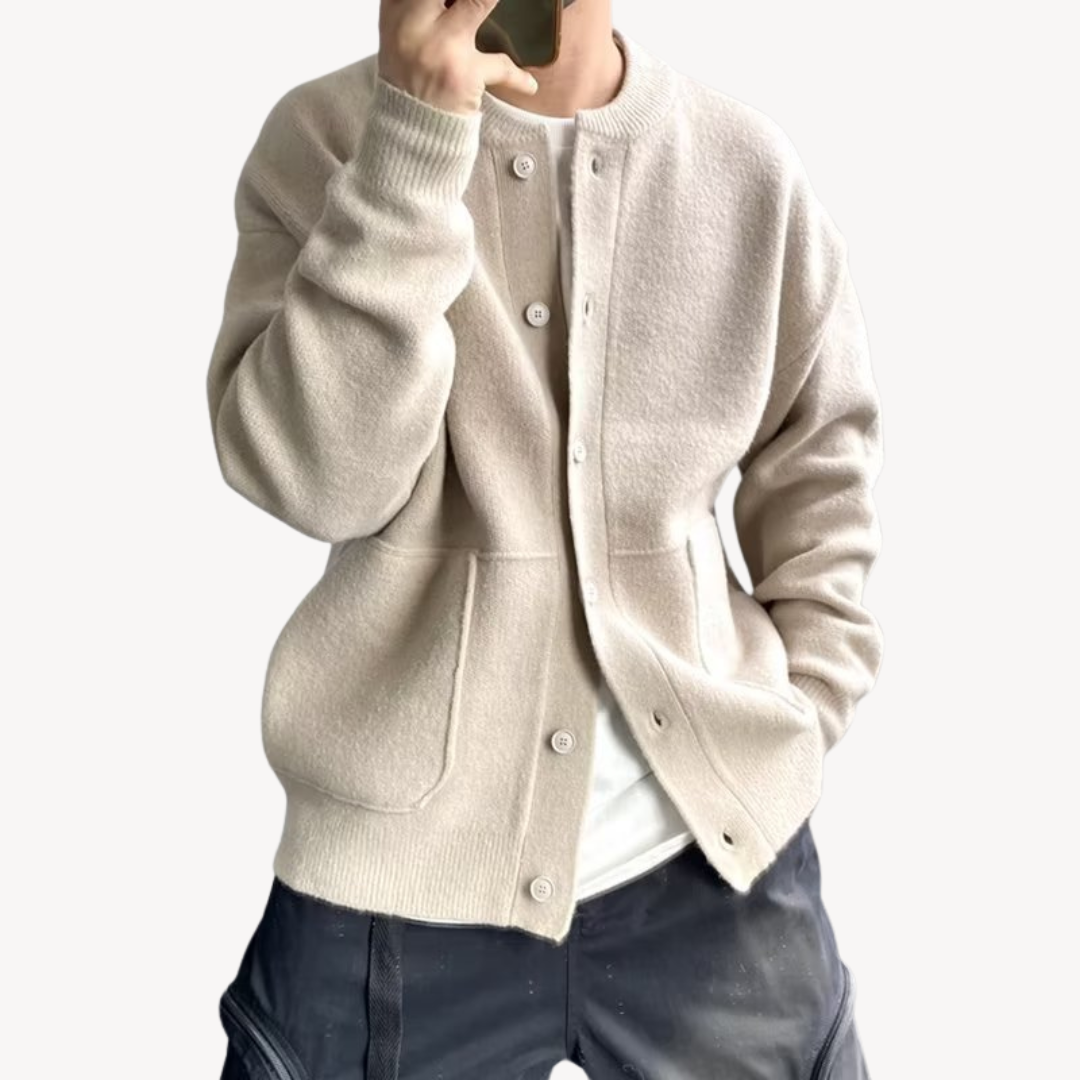 VogeLuxe | Gilet en maille confortable à boutons pour homme 3