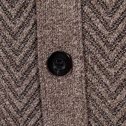 VogeLuxe | Gilet en maille texturée à col en V pour homme 5