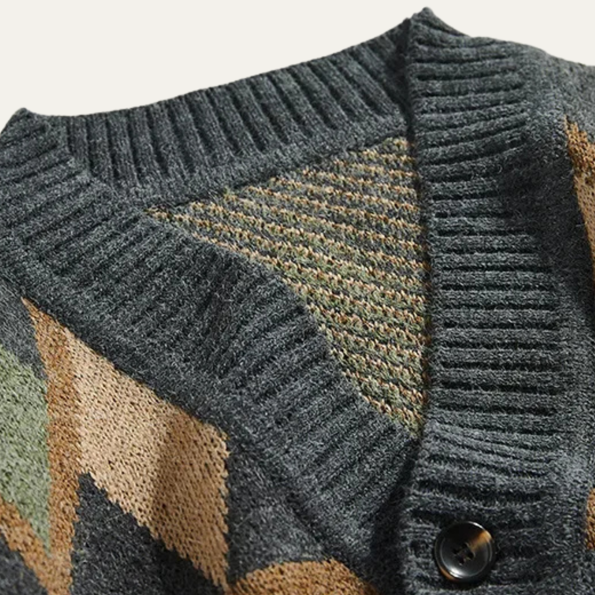 VogeLuxe | Gilet homme à col en V et motif jacquard géométrique 3