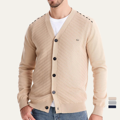 VogeLuxe | Gilet homme col V à boutons 1