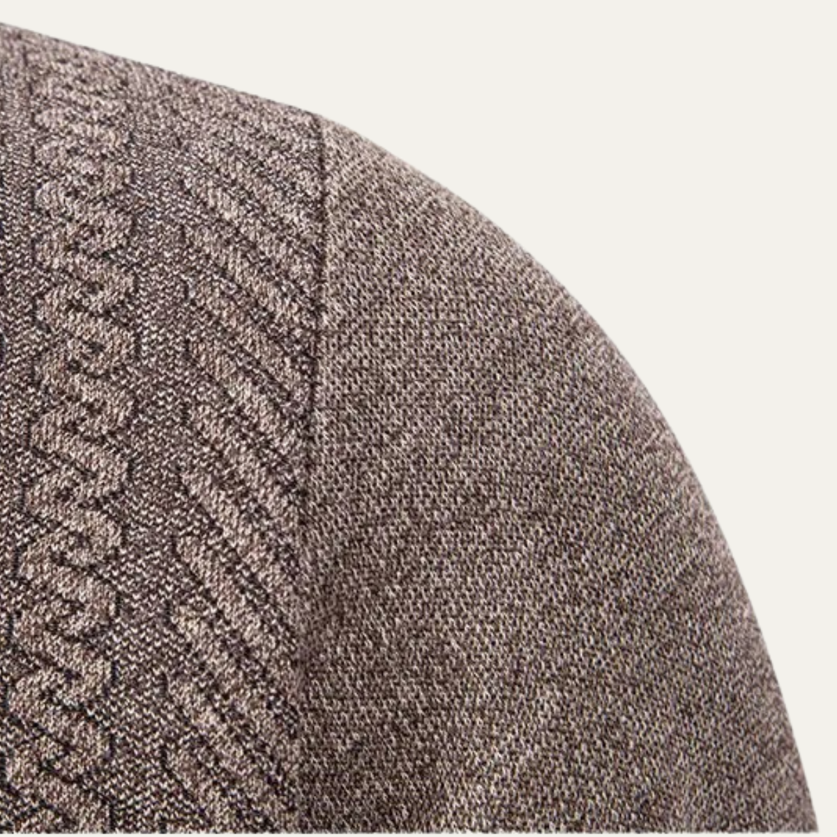 VogeLuxe | Gilet texturé à col en V pour homme 4