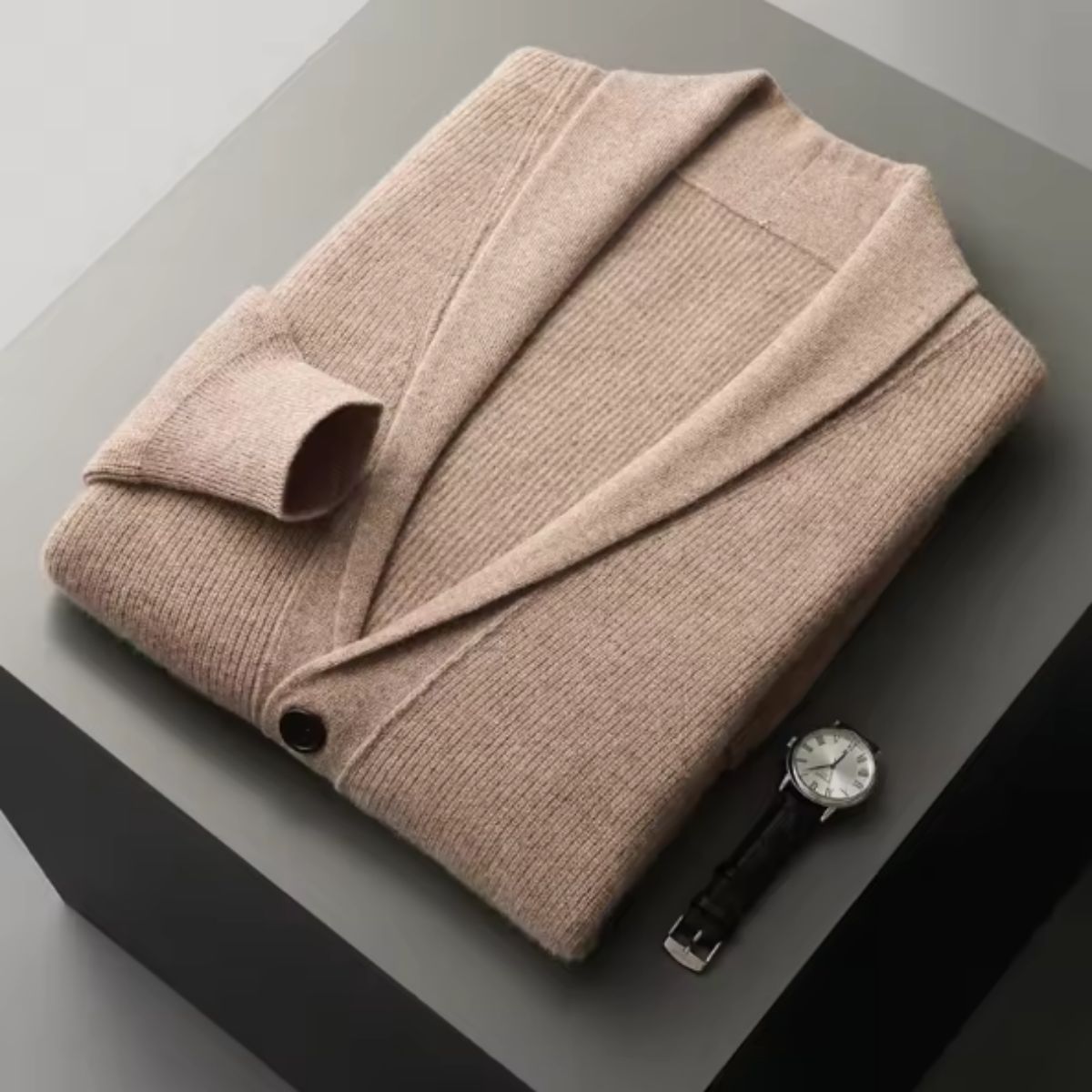 VogeLuxe | Gilet tricoté à col châle pour homme 5