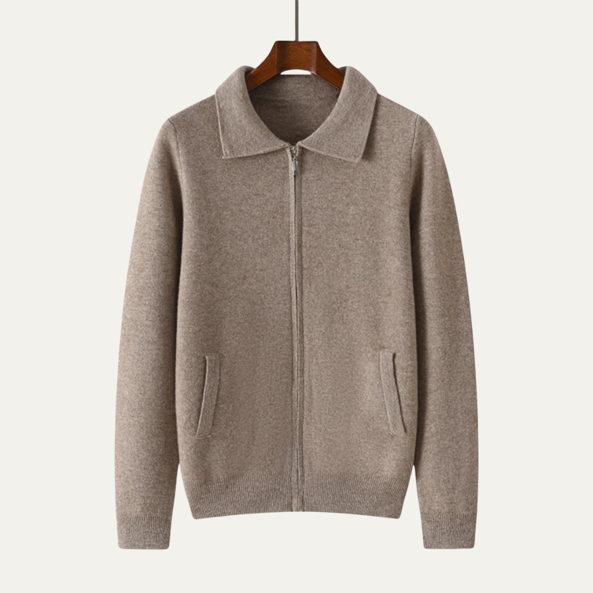 VogeLuxe | Gilet zippé classique pour homme 4