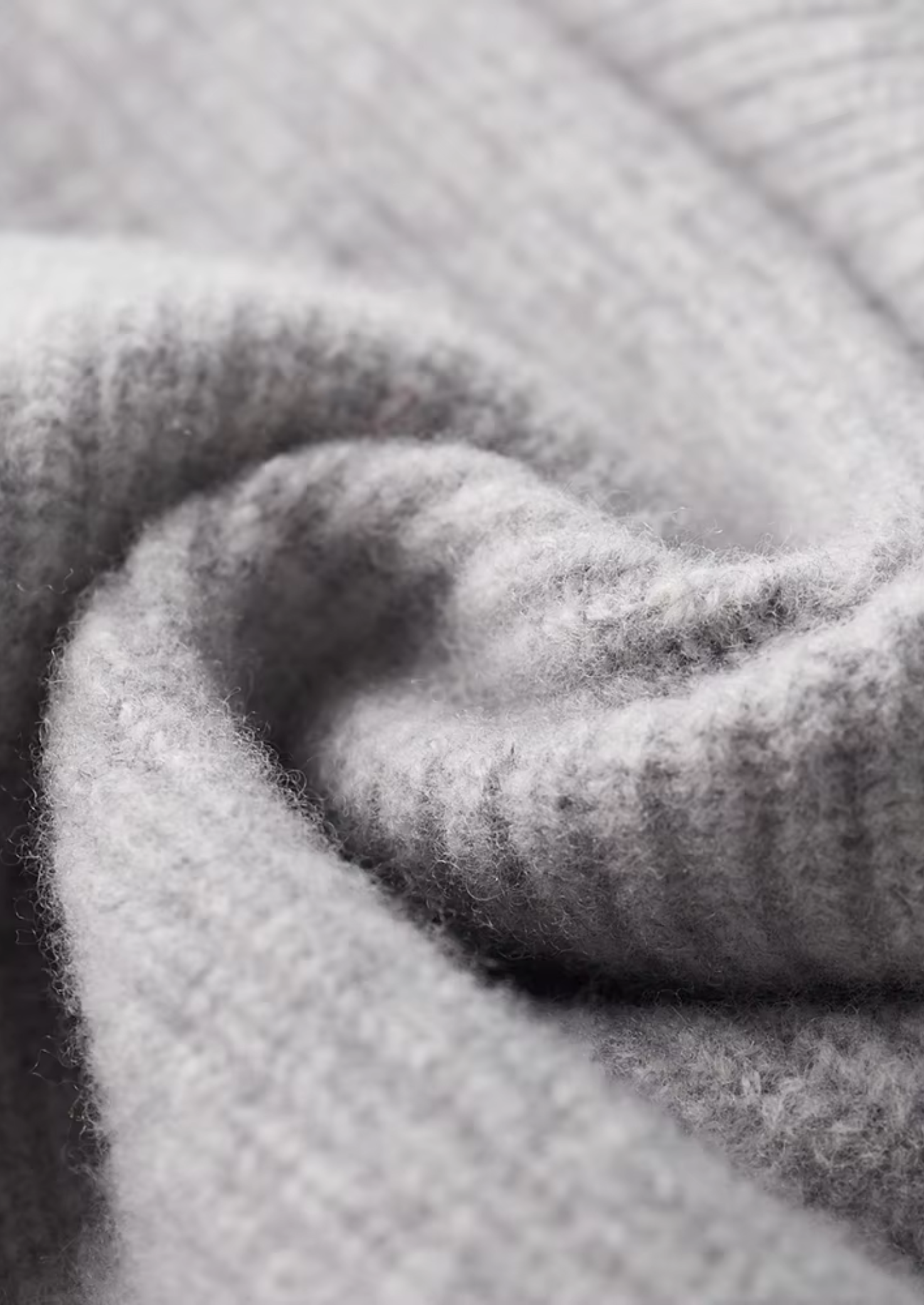 VogeLuxe | Gilet zippé côtelé pour homme 4
