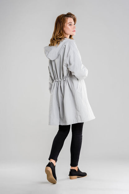 VogeLuxe | Imperméable trapèze à capuche pour femme 1
