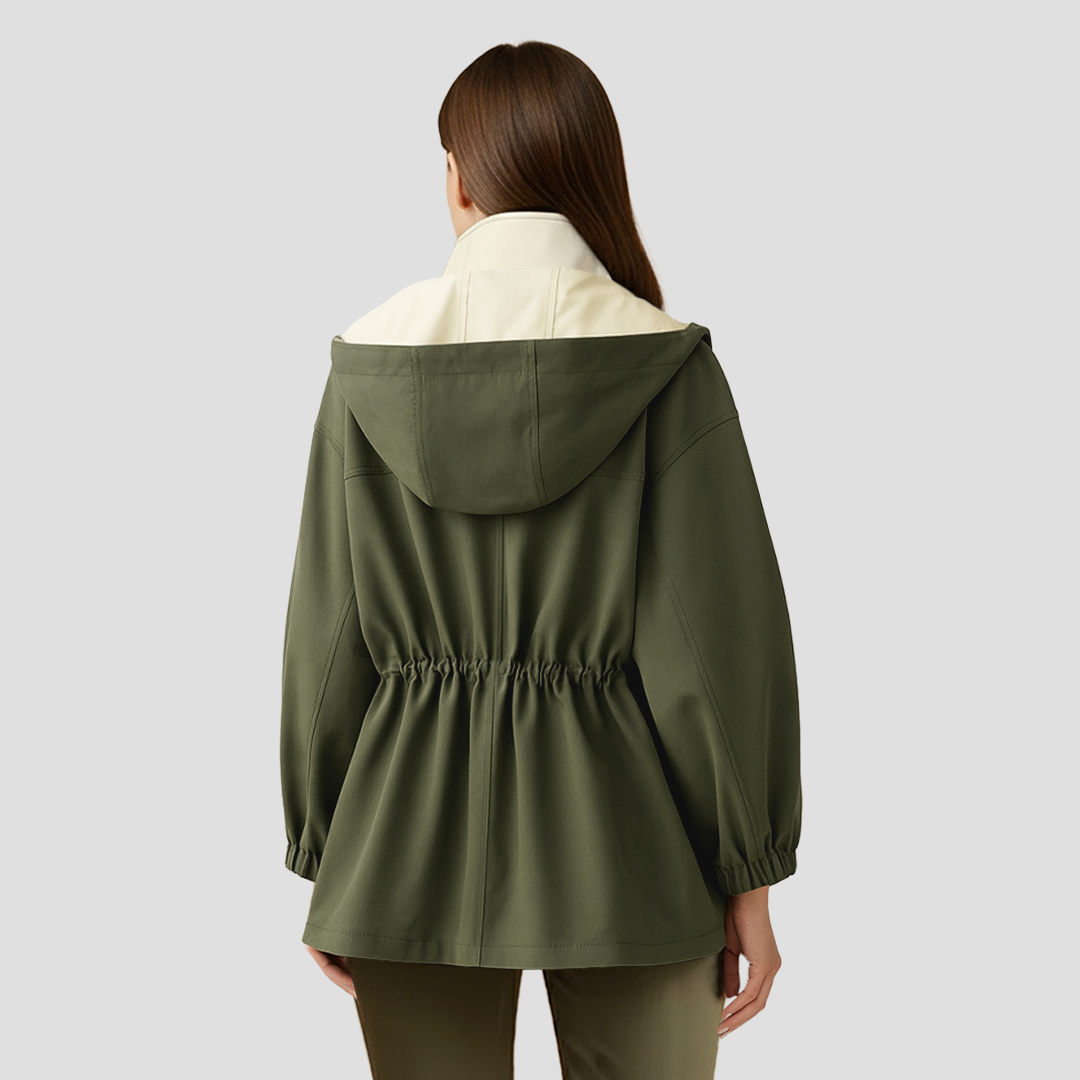 VogeLuxe | Manteau court à col montant et revers cape pour femme 3