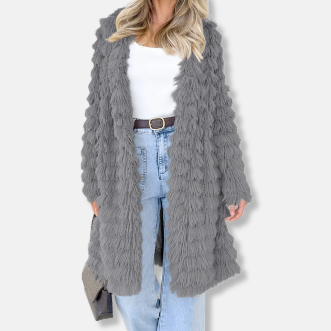 VogeLuxe | Manteau en fausse fourrure duveteuse pour femme 0