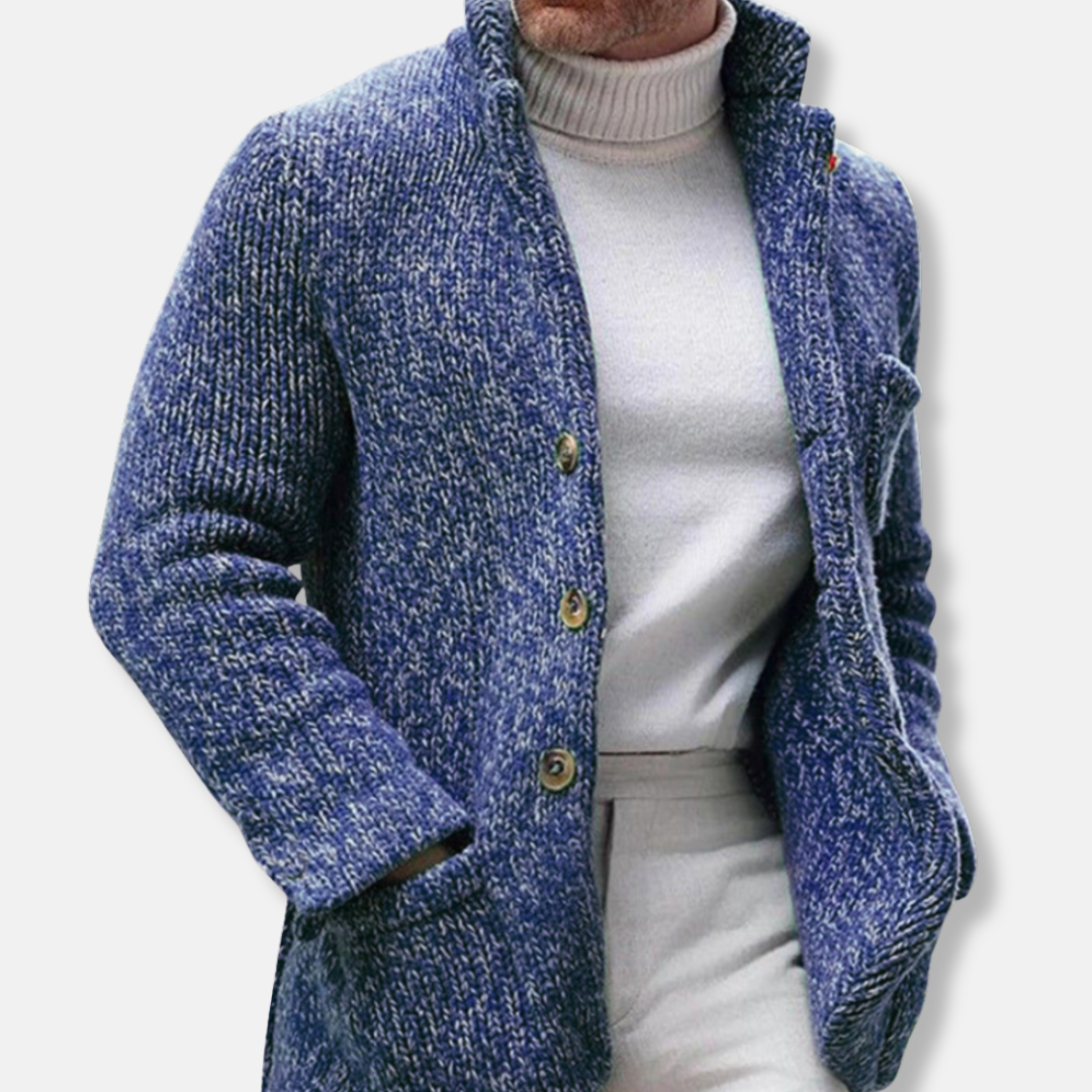 VogeLuxe | Manteau en maille sur mesure pour homme 1