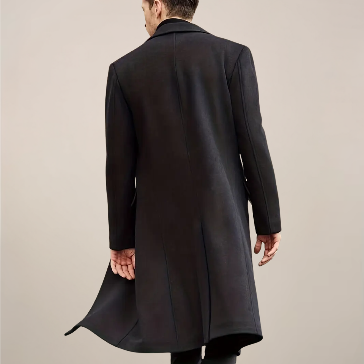 VogeLuxe | Manteau long homme sur mesure à simple boutonnage 2