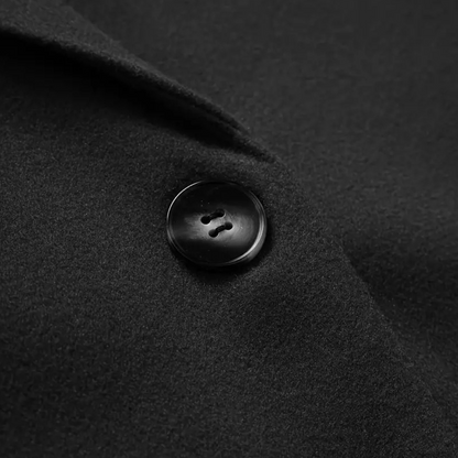 VogeLuxe | Manteau long spectaculaire pour femme 4