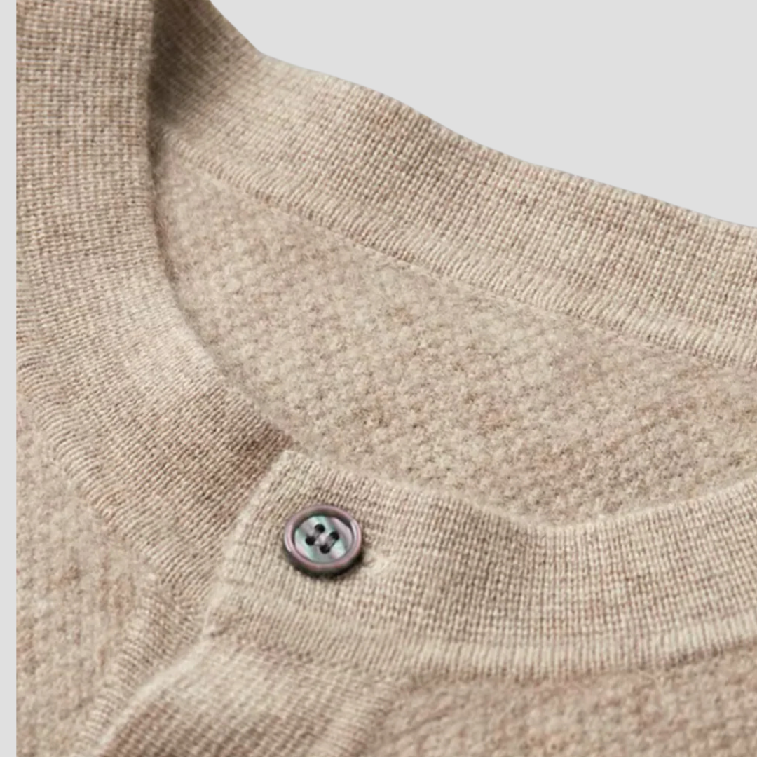 VogeLuxe | Pull Henley à trois boutons pour homme 8