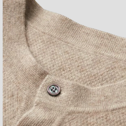 VogeLuxe | Pull Henley à trois boutons pour homme 8