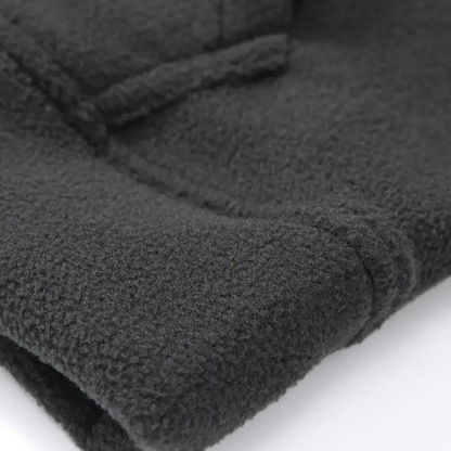 VogeLuxe | Pull à col montant zippé pour homme 4