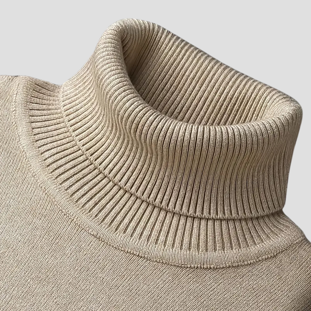 VogeLuxe | Pull à col roulé ajusté et élégant pour homme 8