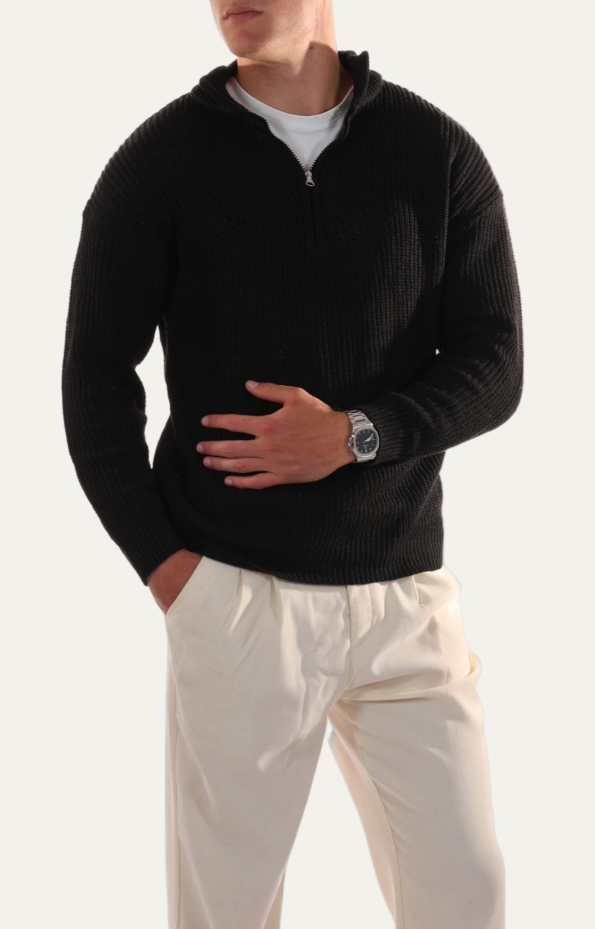 VogeLuxe | Pull classique à col zippé pour homme 6
