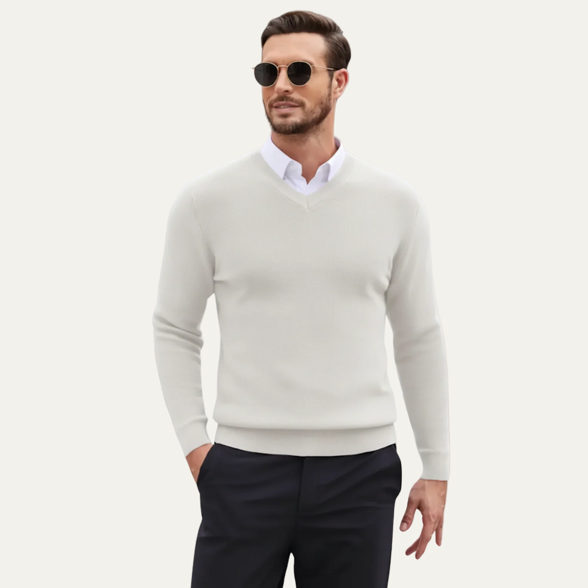Pull Homme Col V en Maille Fine