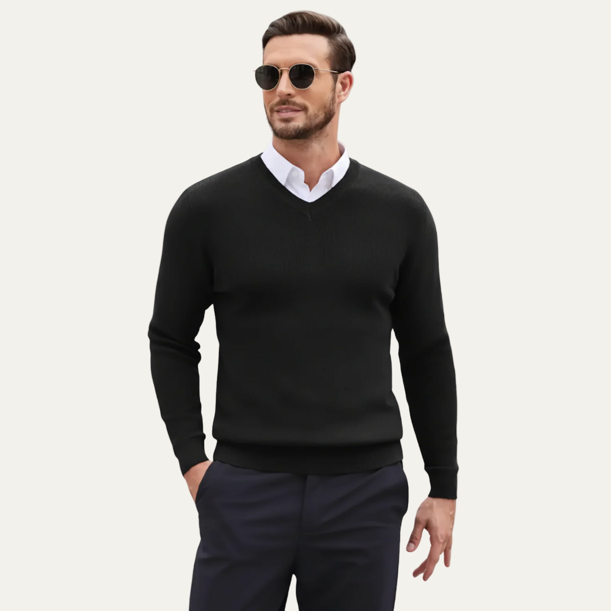 Pull Homme Col V en Maille Fine
