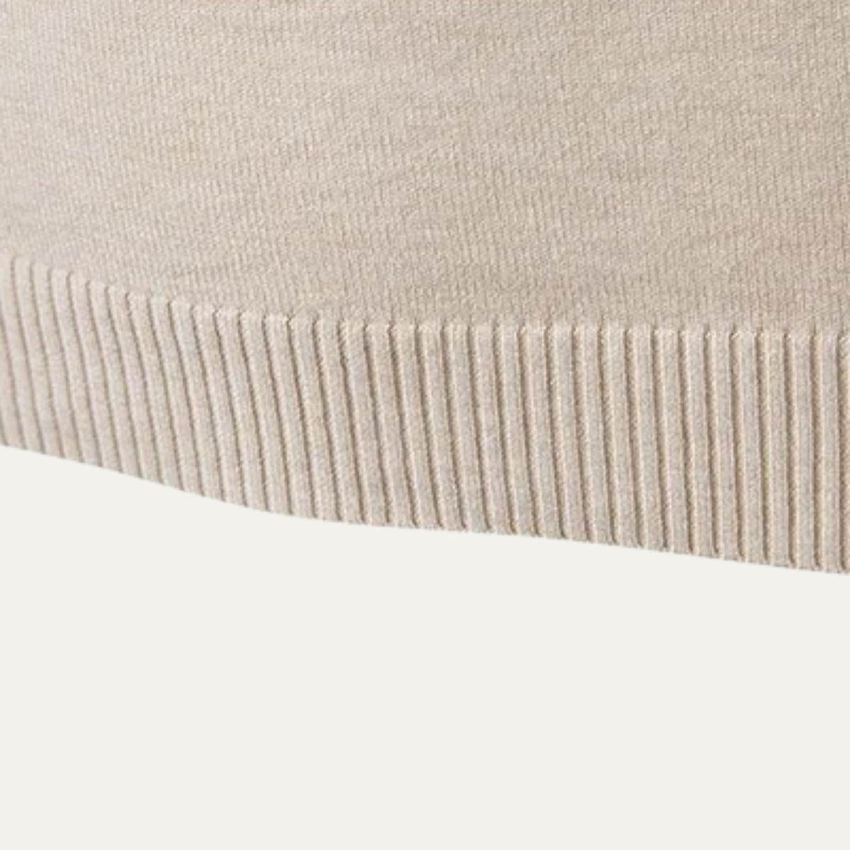 VogeLuxe | Pull col rond en maille texturée coupe ajustée pour homme 3