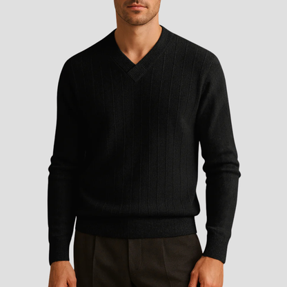 VogeLuxe | Pull côtelé classique à col en V pour homme 8