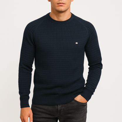 VogeLuxe | Pull en maille à carreaux classique pour homme 2