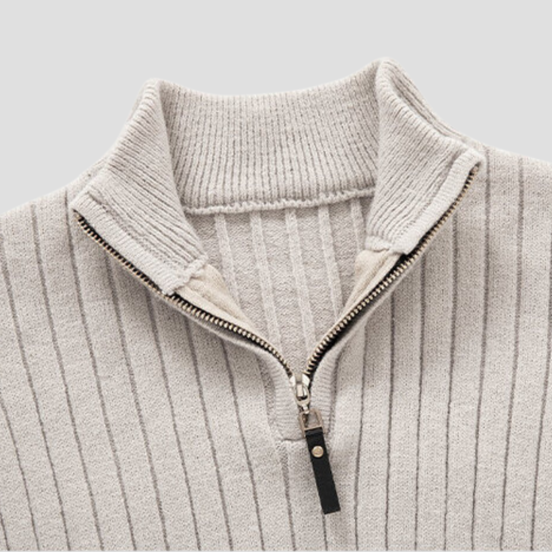VogeLuxe | Pull en maille côtelée verticale à quart de zip pour homme 2