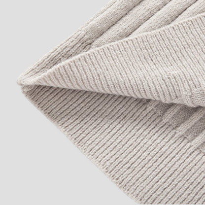 VogeLuxe | Pull en maille côtelée verticale à quart de zip pour homme 3