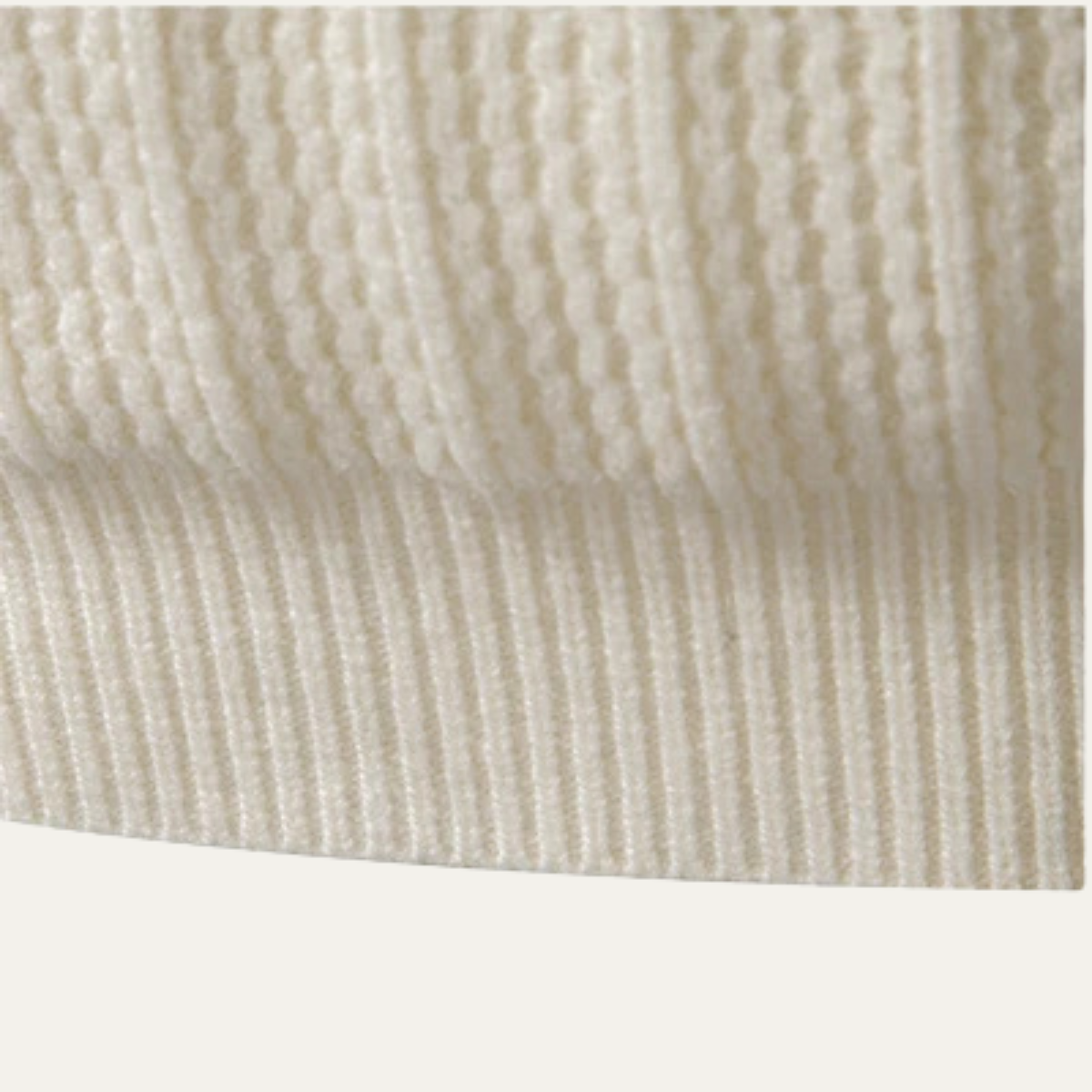 VogeLuxe | Pull en maille gaufrée à col zippé pour homme 6