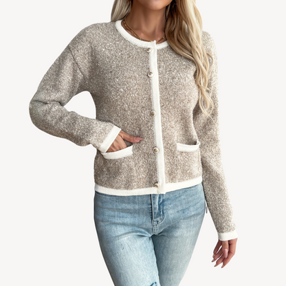 VogeLuxe | Pull en maille oversize à boutons pour femme 1