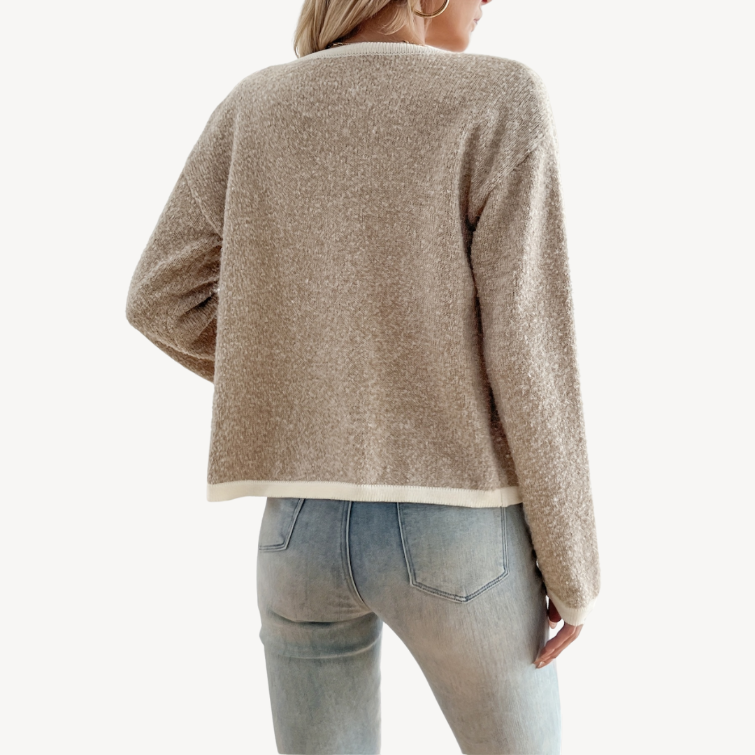 VogeLuxe | Pull en maille oversize à boutons pour femme 4