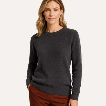 VogeLuxe | Pull rond classique pour femme 9