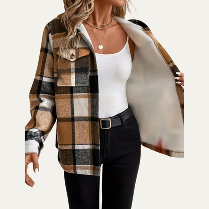 Chemise à carreaux femme décontractée et confortable - PanierRoyale