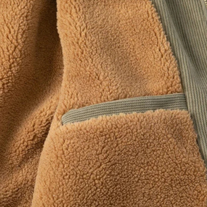 VogeLuxe | Surchemise en velours côtelé pour homme avec col en fausse fourrure 6