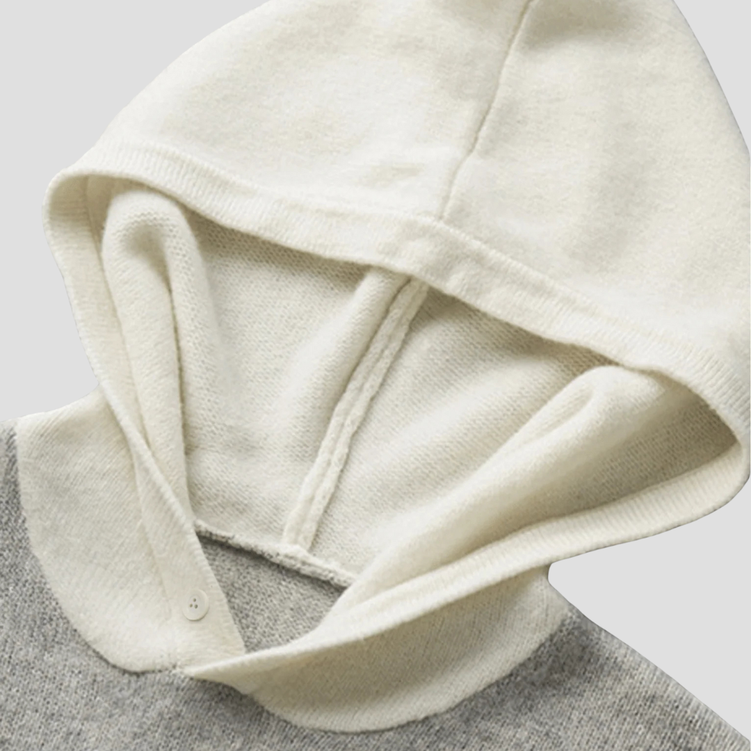 VogeLuxe | Sweat à capuche en maille pour femme avec détails de boutons 3