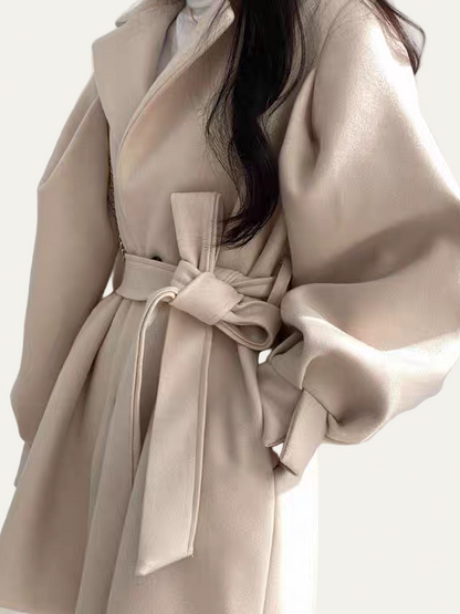 VogeLuxe | Trench-coat à manches bouffantes et ceinture pour femme 2
