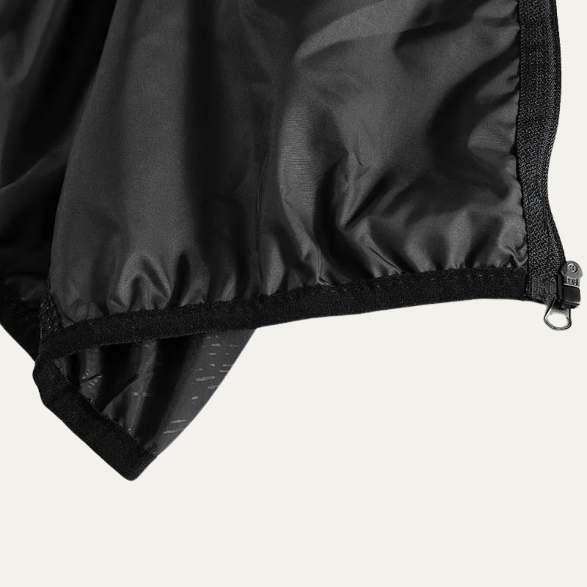 VogeLuxe | Veste coupe-vent légère à capuche pour homme 3